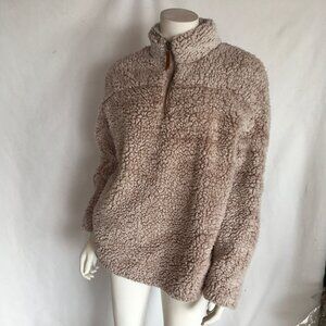 A MUST HAVE! Thread & Spply Soft Pullover